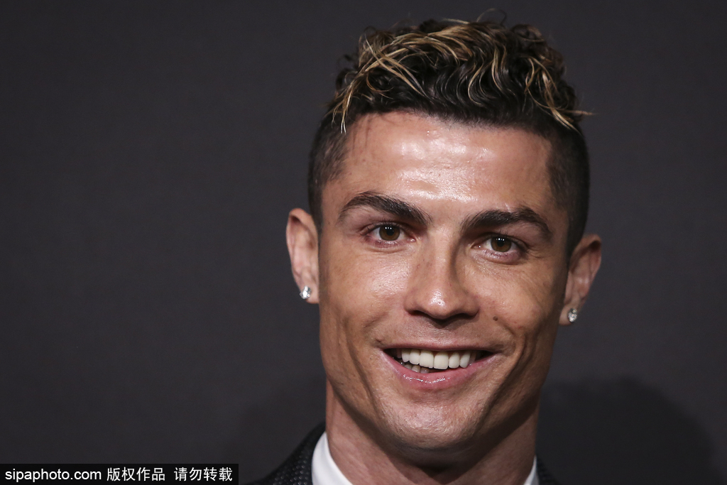 每年众多骑 每年众多骑